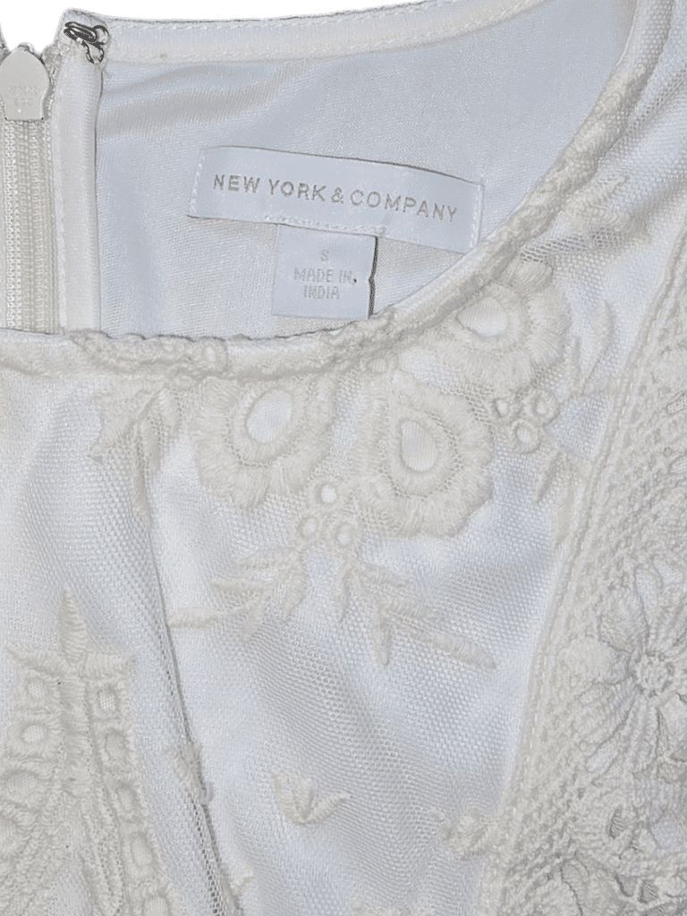 Women's New York & Company White Embroidered Eyelet Dress Size S