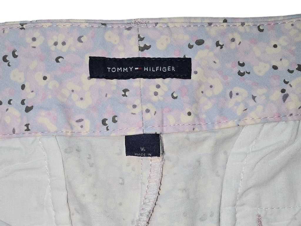 Women's Tommy Hilfiger Floral Shorts Size 16 Purple Blue