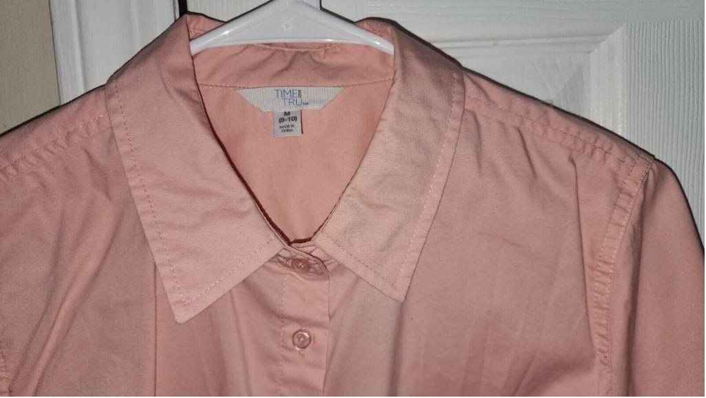 Time And True Button up Career Shirt Medium 8-10 Coral Long Sleeve Top Stretch