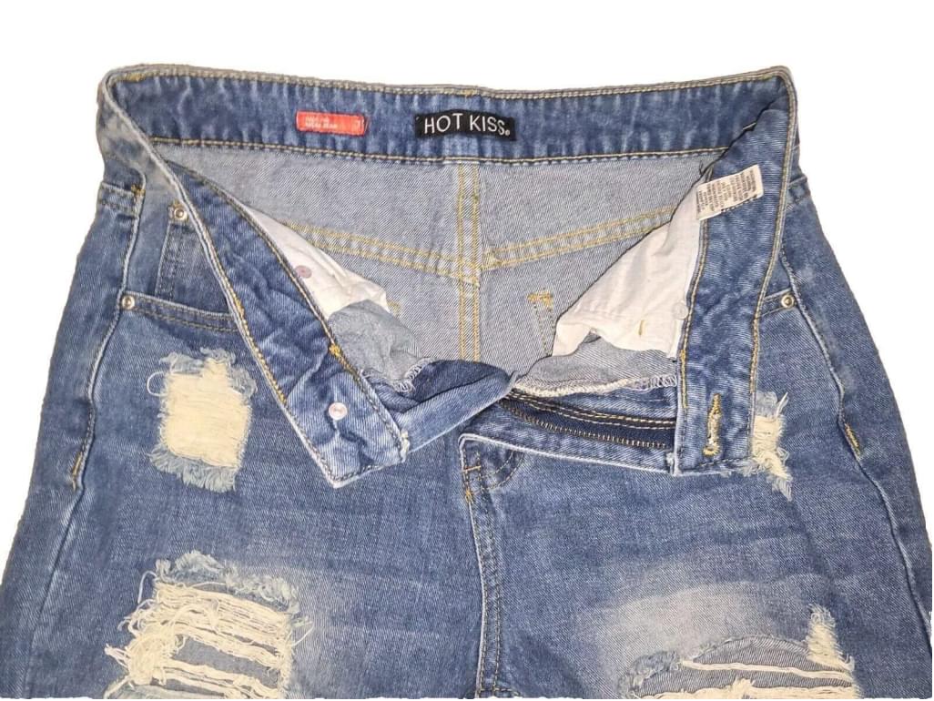 Hot Kiss Ultra Distressed High Rise Mom Jeans Size 7 Frayed Hem