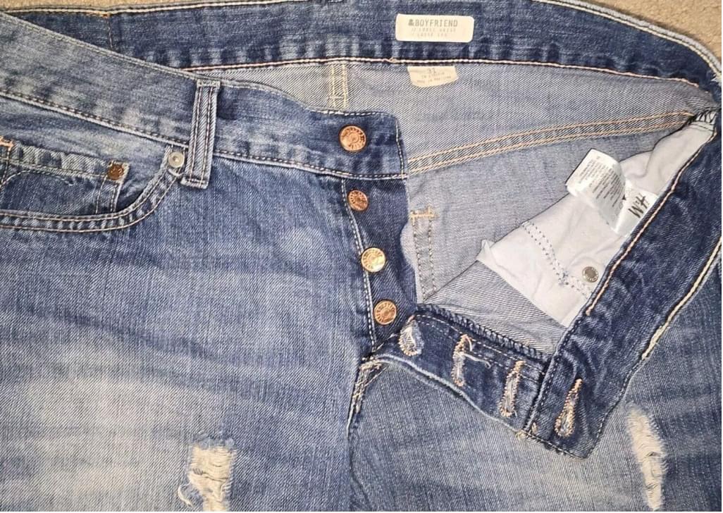 h&m Distressed Loose boyfriend jeans Size 31