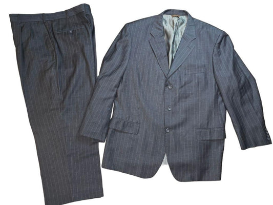 Men's Caravelli Superior 150 Gray Striped Suit Size 46R Pants 40R Made in Italy