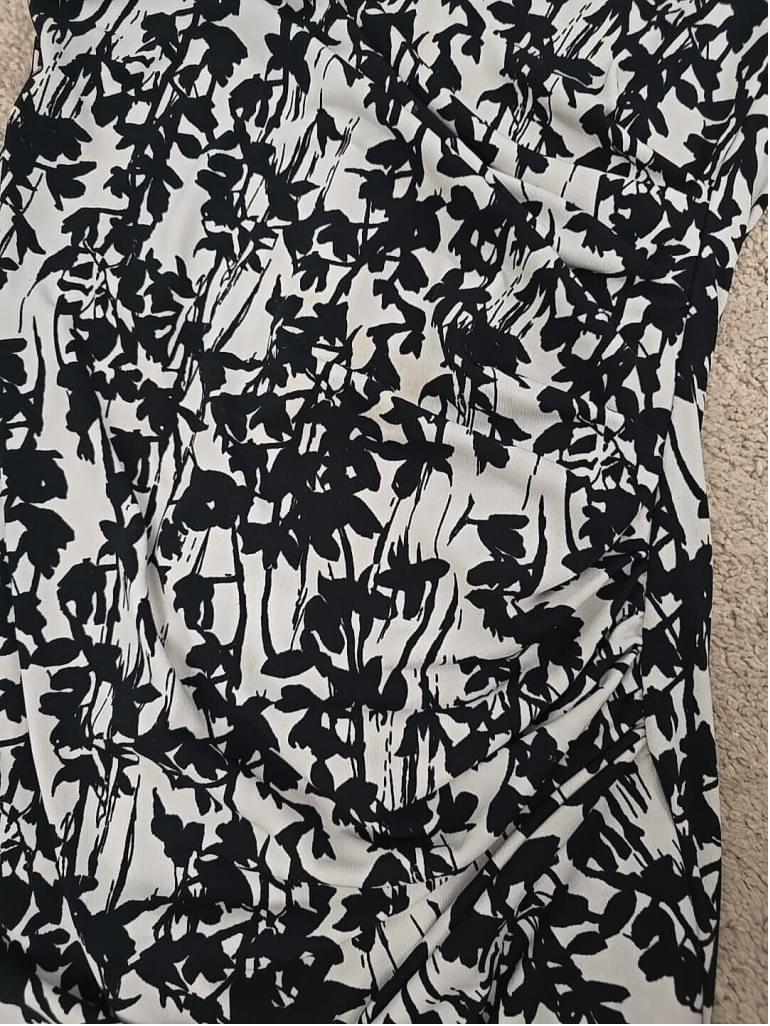 H&M Beige Black Floral Faux Wrap Short Sleeve Rouche Side Dress SMALL