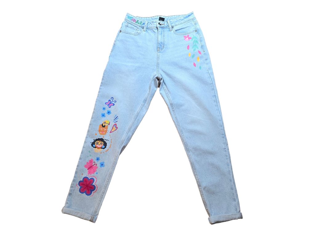 Women's Disney Encanto Mirabel Mom Jeans - Size 7