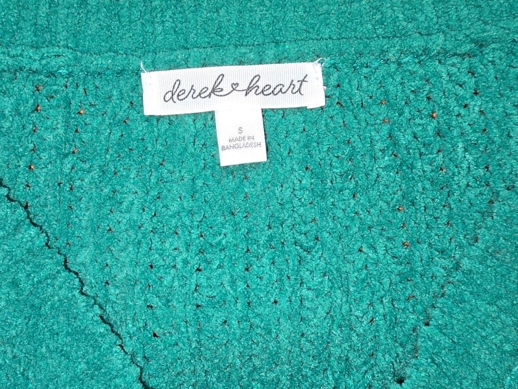 Women's Derek Heart Green V-Neck Sweater Size SMALL