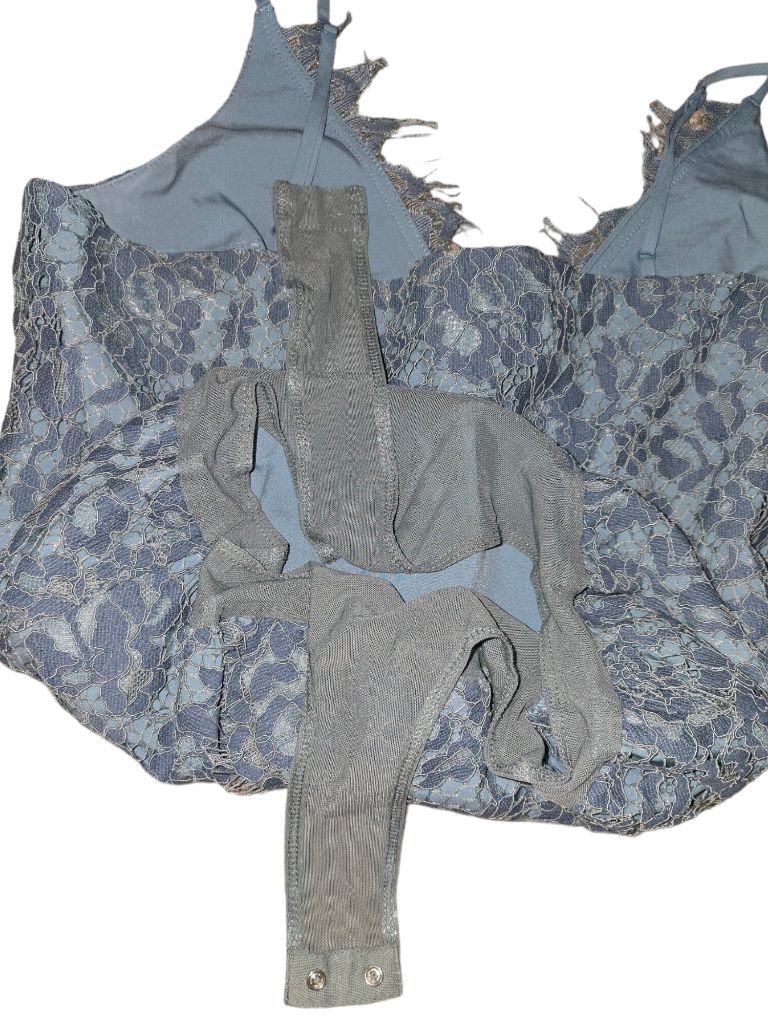 Women's WAYF Blue Lace Teal Open Front Bodysuit Size S