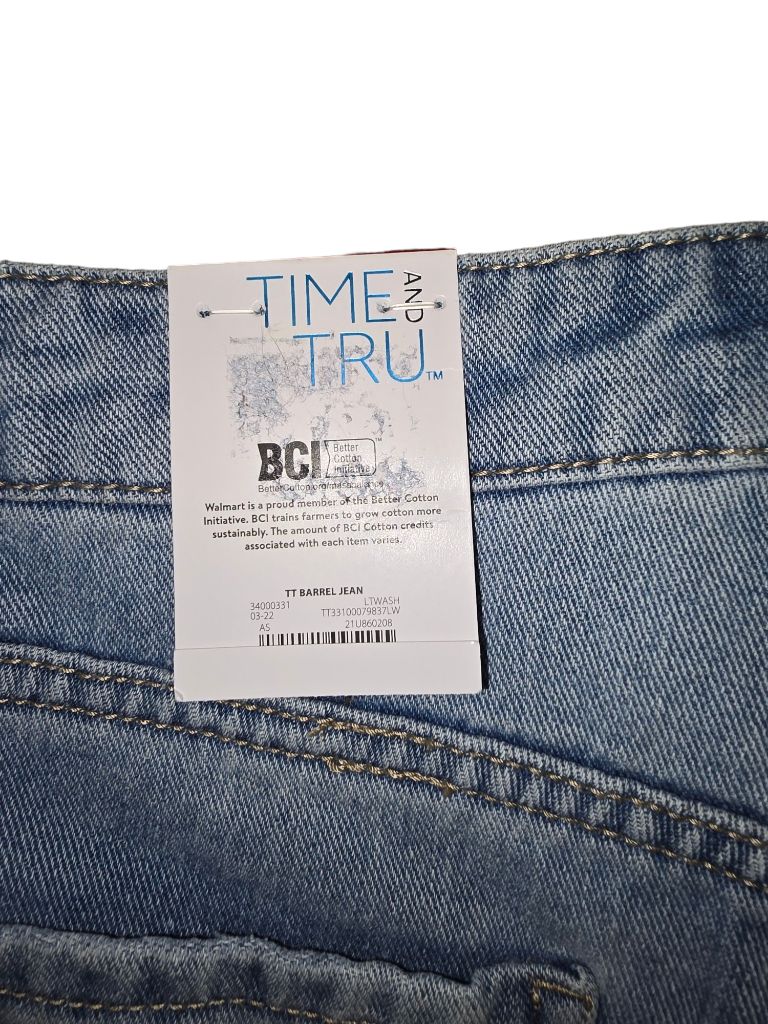 Women's Time and Tru Blue High Rise Jeans Size 10 90s Mom Jeans