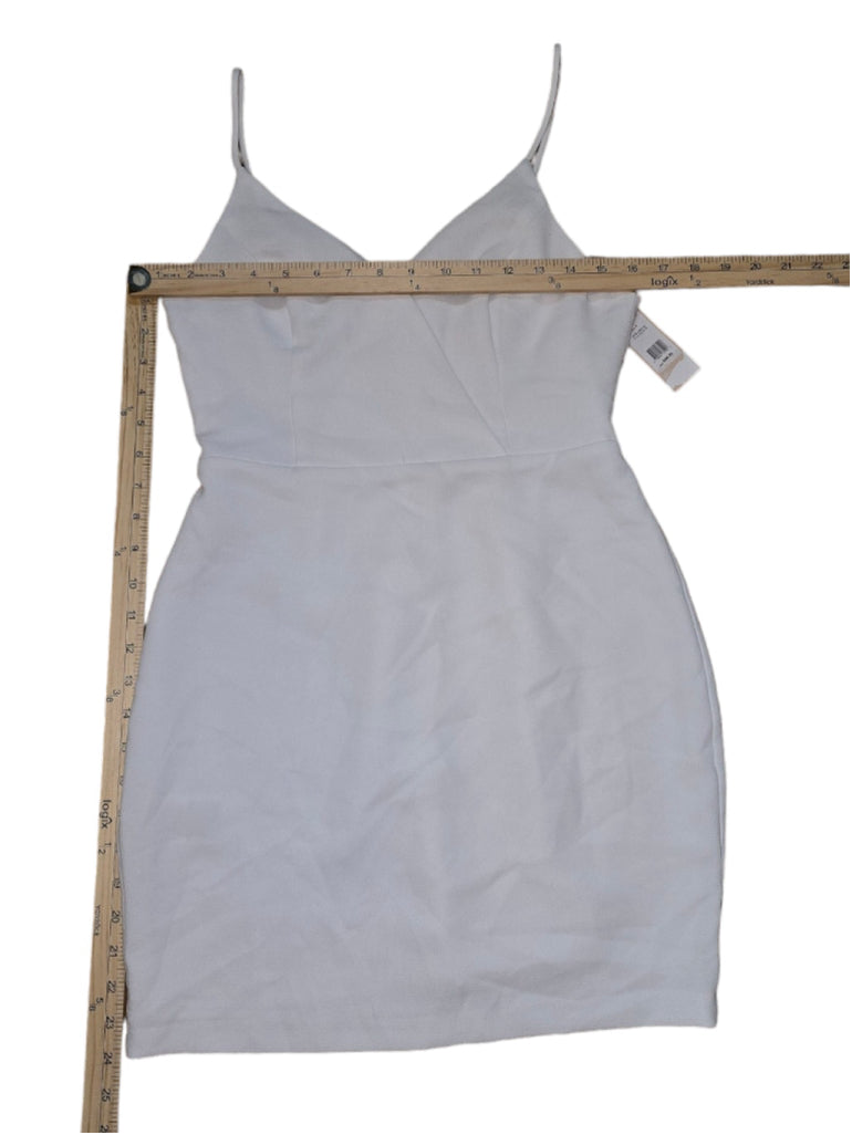 Women's BCBGENERATION Surplice Cami Cocktail Dress White SZ 4 MSRP $98