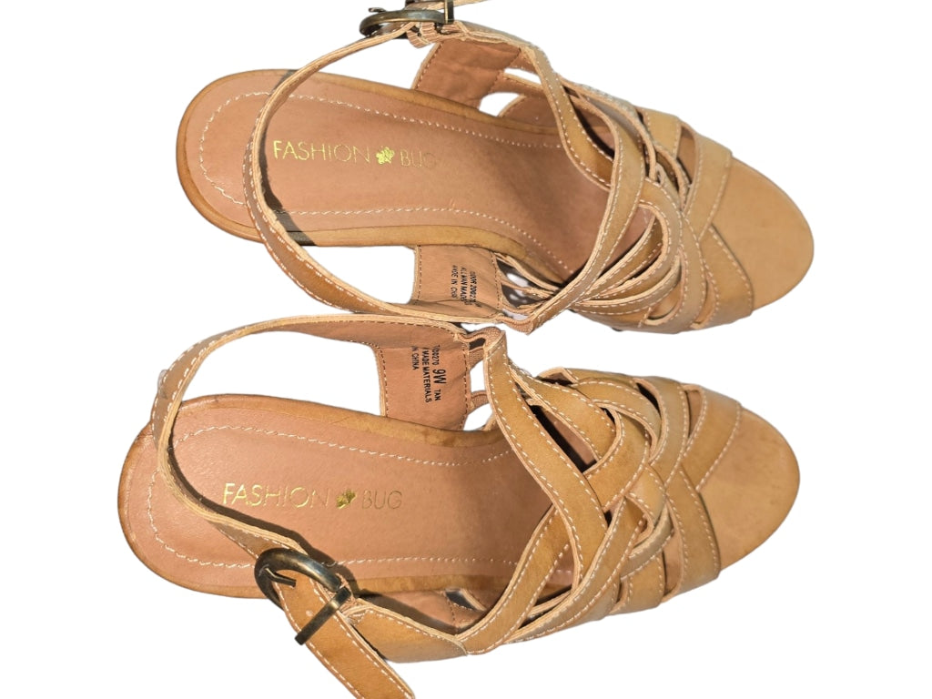 Vintage Y2K Women's Fashion Bug Tudor Woven Sandals Tan 9W WIDE Platform Studded