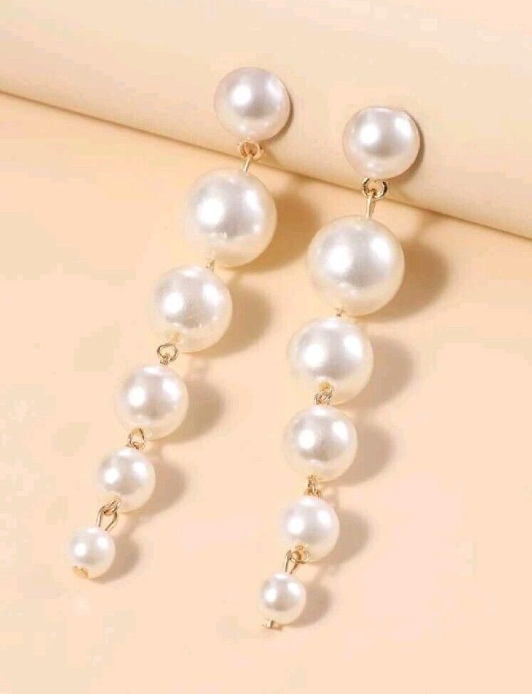 Fashion White Ivory round Faux pearl golden earrings Classic Dangling