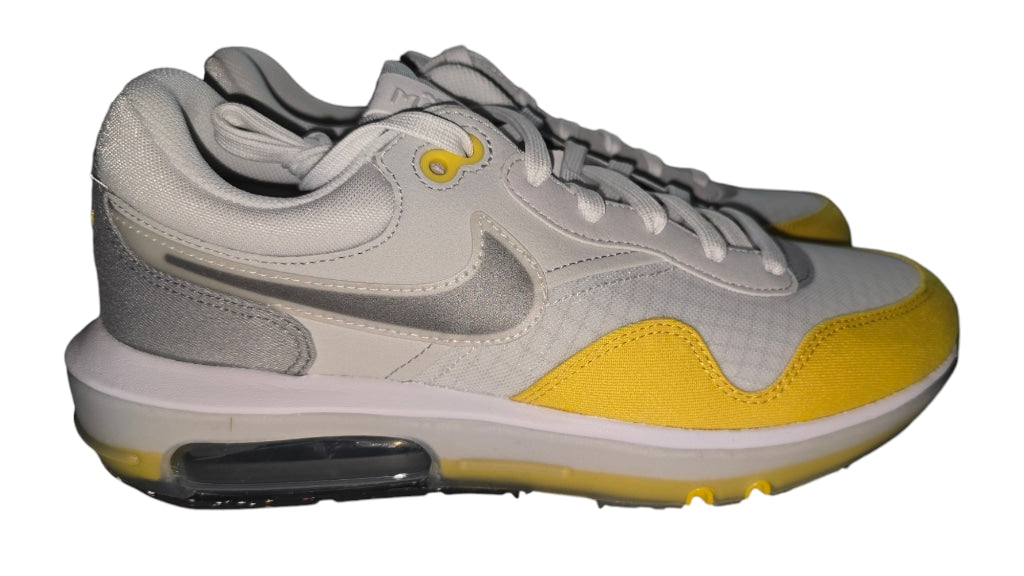 Women's Nike Air Max Motif Photon Dust Yellow Sz 9 DH4801-001