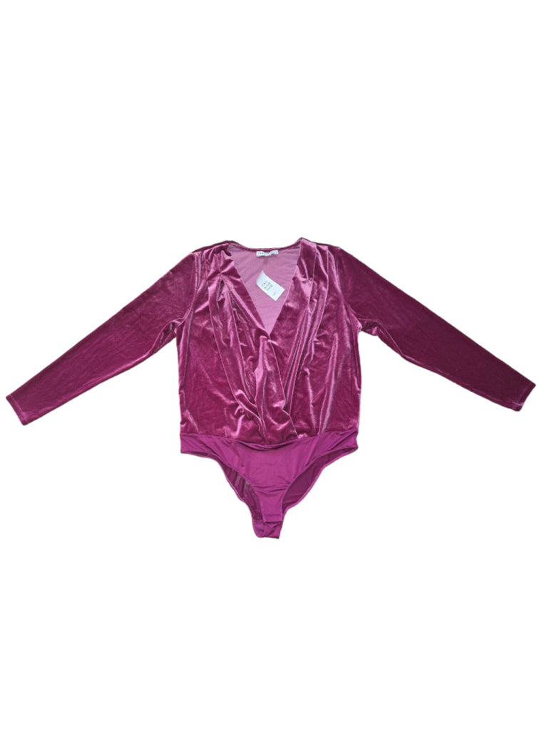 AND NOW THIS WOMEN'S BODYSUIT 3X RASBERRY RADIANCE VELVET LONG SLEEVES FUSCHIA