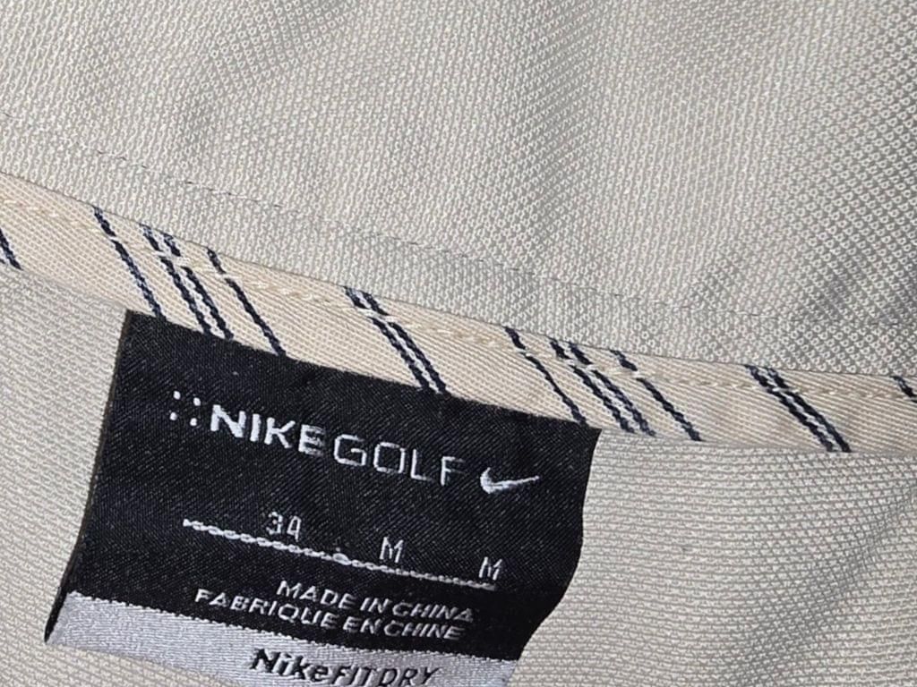 Nike Men's Beige Golf Shorts Size 34 Dry Fit