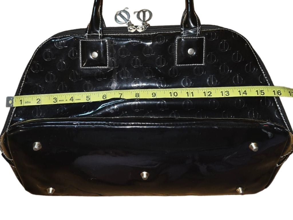 Vintage Women's Queen by Queen Latifa Black Faux Leather Red Lining Handbag