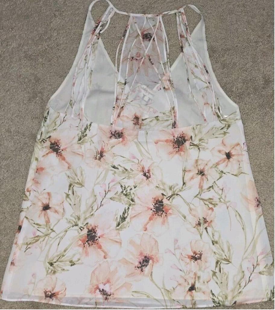 Haute Hippie White Floral V Neck Open Back Top SMALL NWT *MSRP $235*