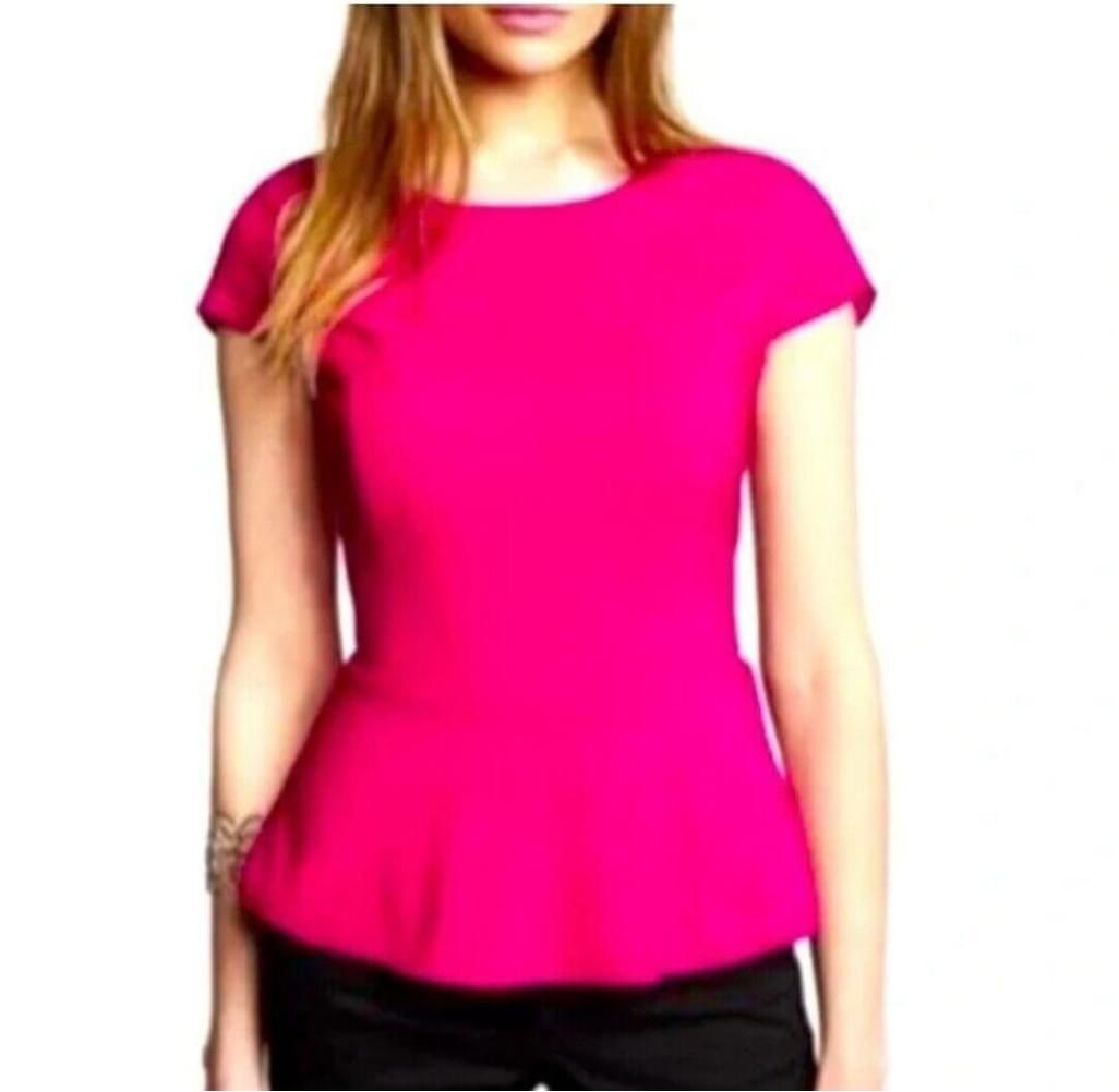 Express Peplum Short Sleeve Shirt Size MED Pink Fuschia Gold Zipper Back