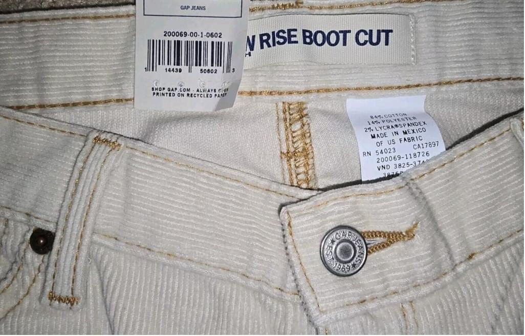 NWT VTG GAP Stretch Low Rise bootcut corduroy Stone Beige Jeans Pants SZ 6 Y2K