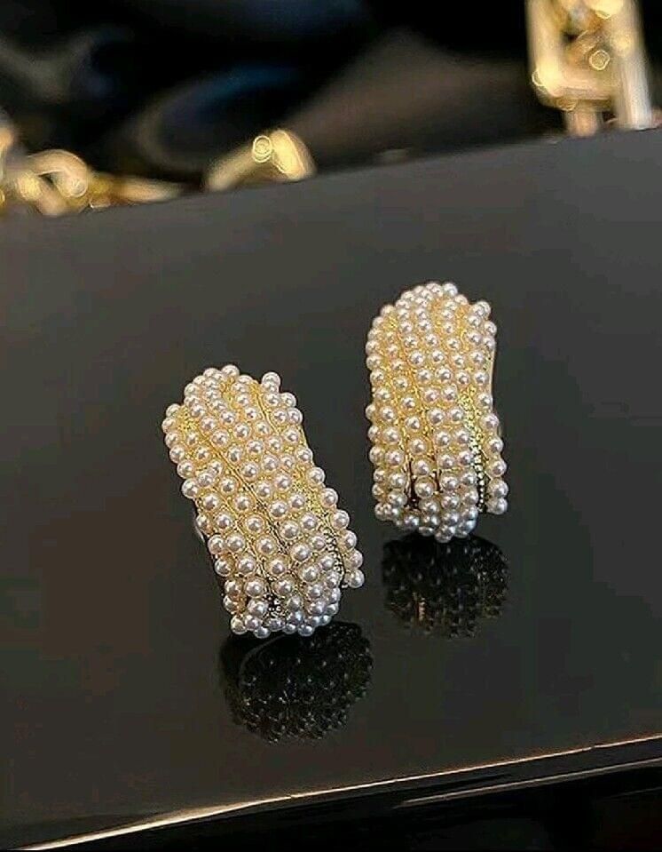 Classy Faux Pearl Diamond Gold Light Weight Fashion Earrings