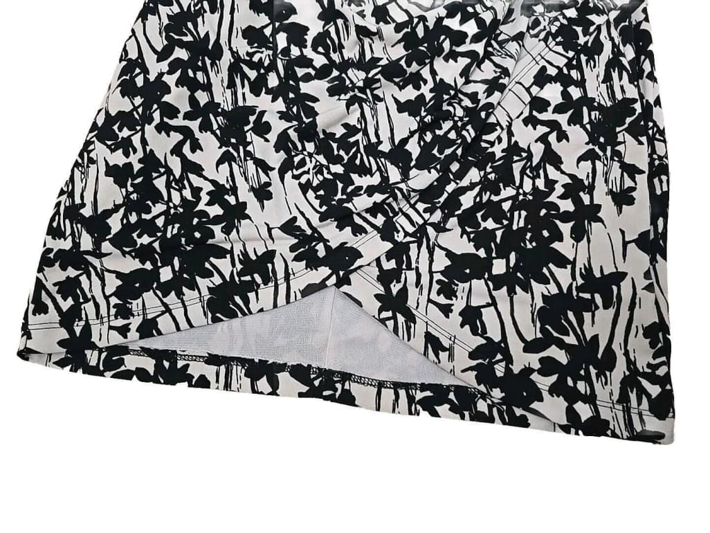 H&M Beige Black Floral Faux Wrap Short Sleeve Rouche Side Dress SMALL